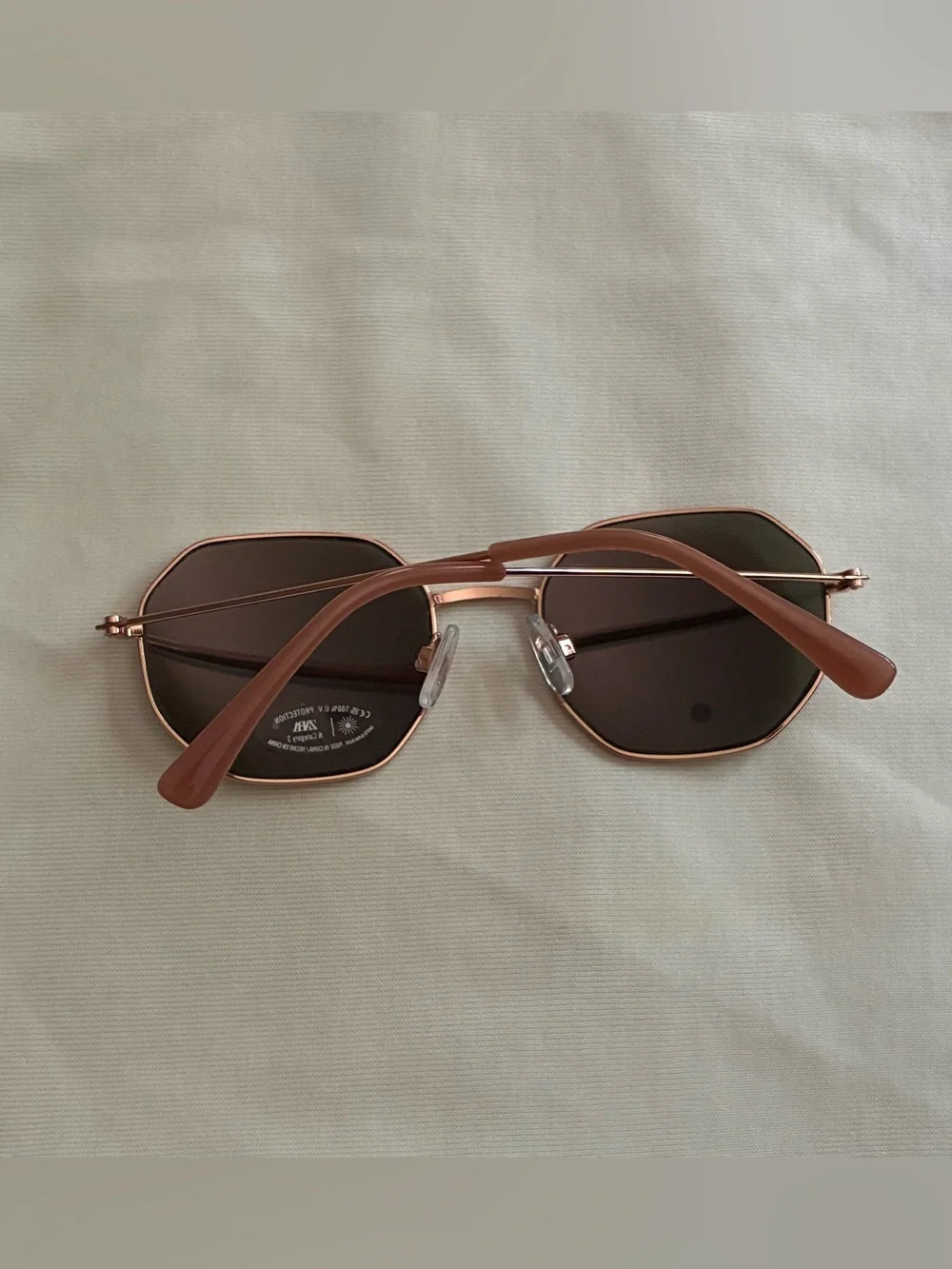 NWOT. Zara Kids Geometric Gold Frame/Pink Mirror Lens Sunglasses.